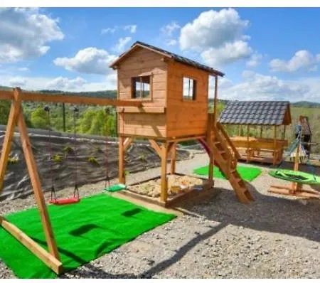 Domek W Swiatkowej Krempna Exterior foto